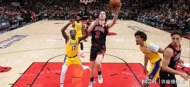 更新：独行侠反超太阳湖人争三困难凯发k8国际首页登录NBA西部(图2)