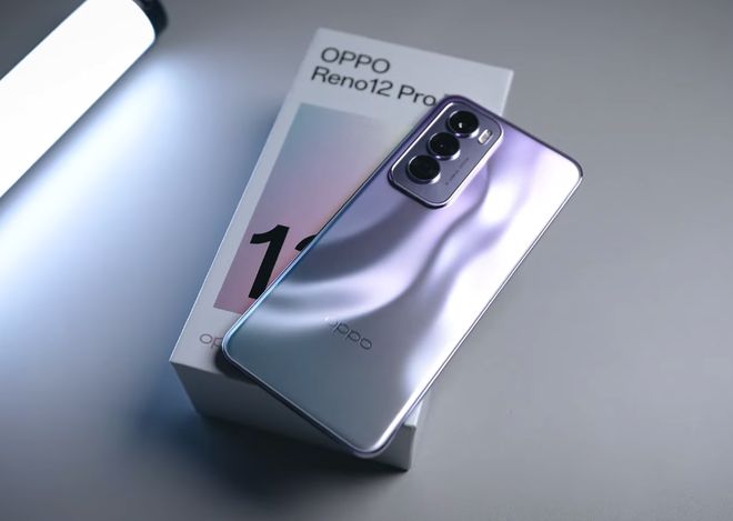沦为千元机Reno12 Pro开始收尾了凯发K8国际娱乐OPPO“开卷”影像旗舰(图5)